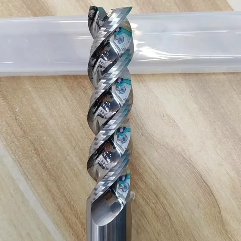 Fresa de topo de 3 canais com  - End Mill avaliação e preço
